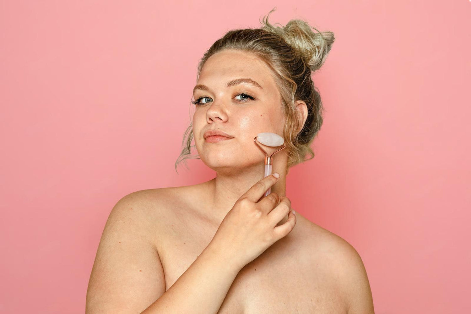 How Gua Sha Tools Improve Skin, Reduce Wrinkles & Boost Glow